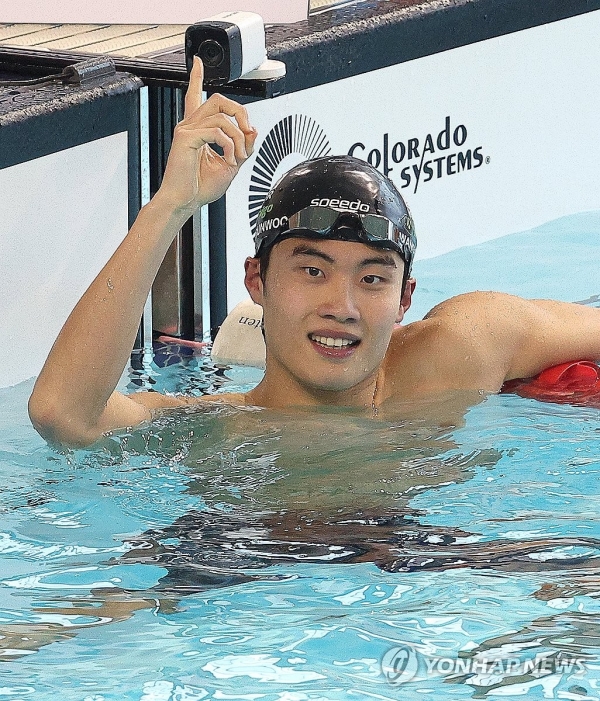 '수영 스타' 황선우·김우민, 이제 올림픽 메달에 올인